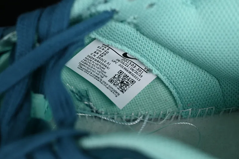 All categories Nk SB Dunk series Nk SB Dunk Low low-top sneakers Nk Dunk Low "Geode Teal" white and green color SB low-top casual sneakers DD1503-301
